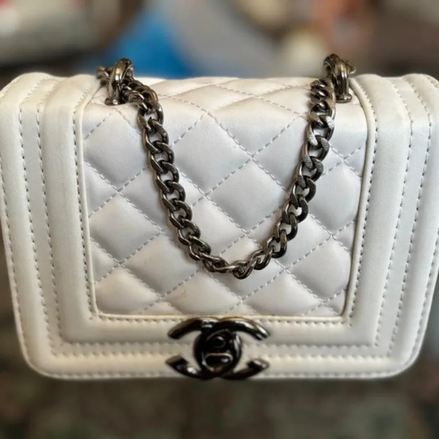 کیف صندوقی سالم ونو