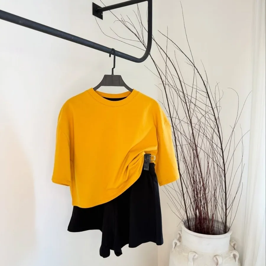 ست کراپ تیشرت و شرتک