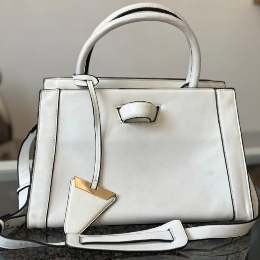 کیف سفید مجلسی