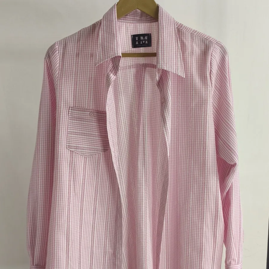 شومیز صورتی