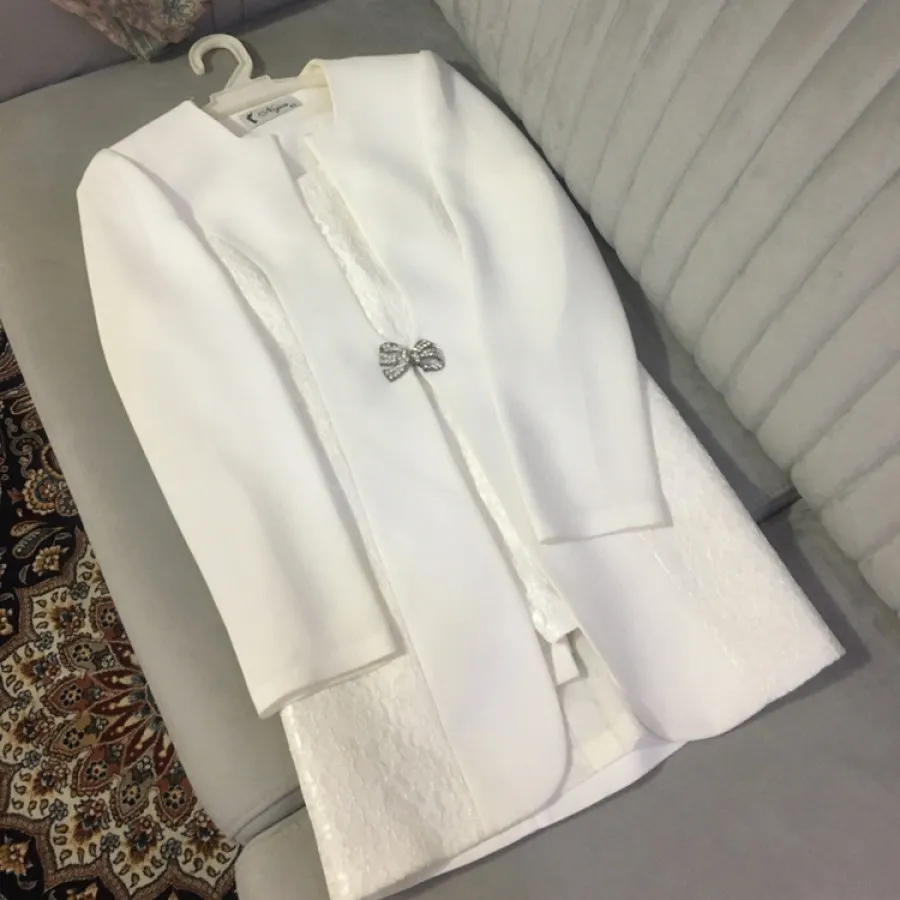 کت شلوار سفید عقد