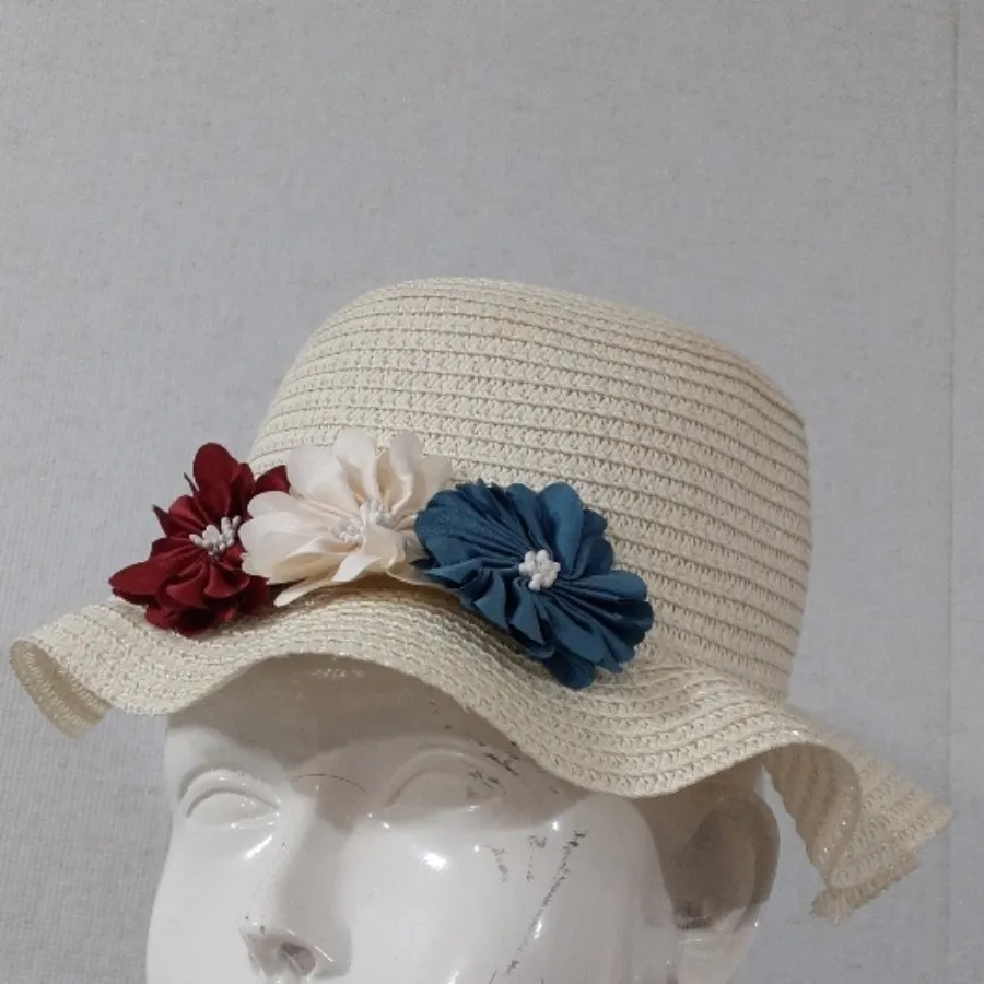 کلاه دخترانه