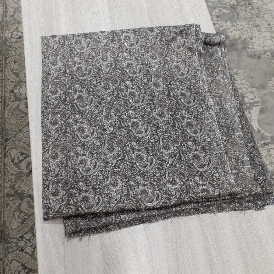 پارچه چادری رنگی