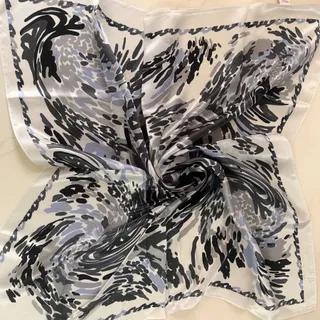 مینی اسکارف ساتن