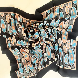 روسری حریر و ساتن