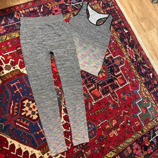 ست تاپ و لگ ورزشی