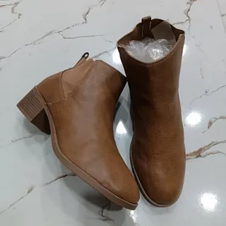 بوت زنانه اورجینال