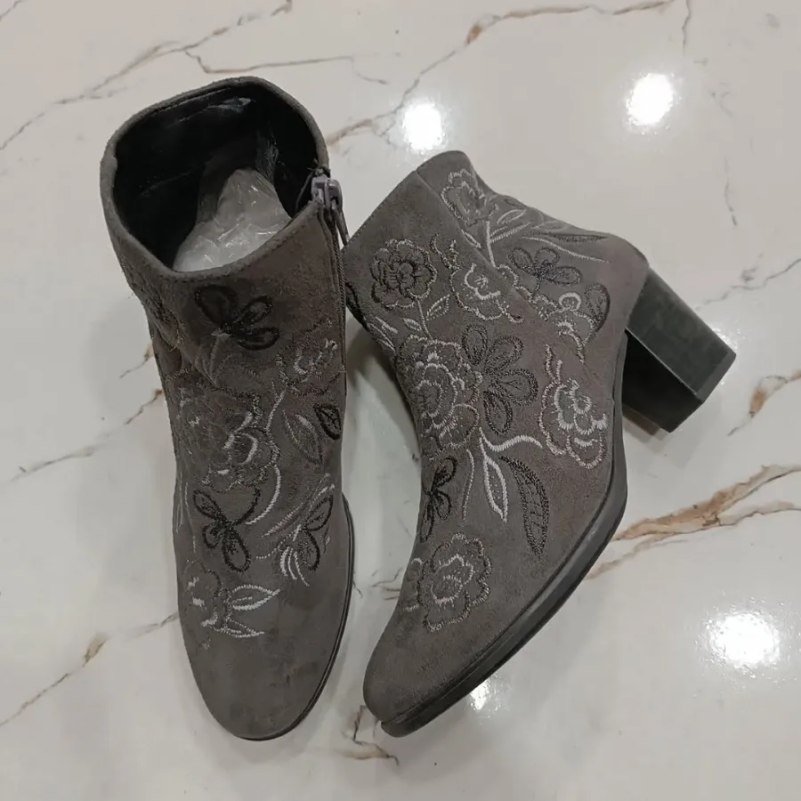 بوت زنانه اورجینال