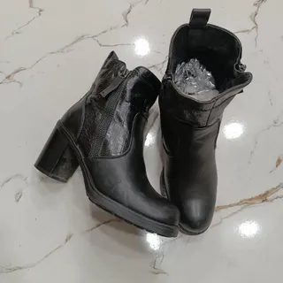 بوت زنانه اورجینال