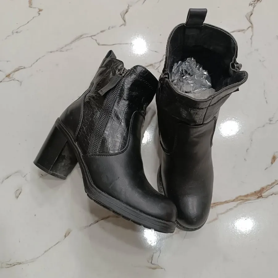 بوت زنانه اورجینال