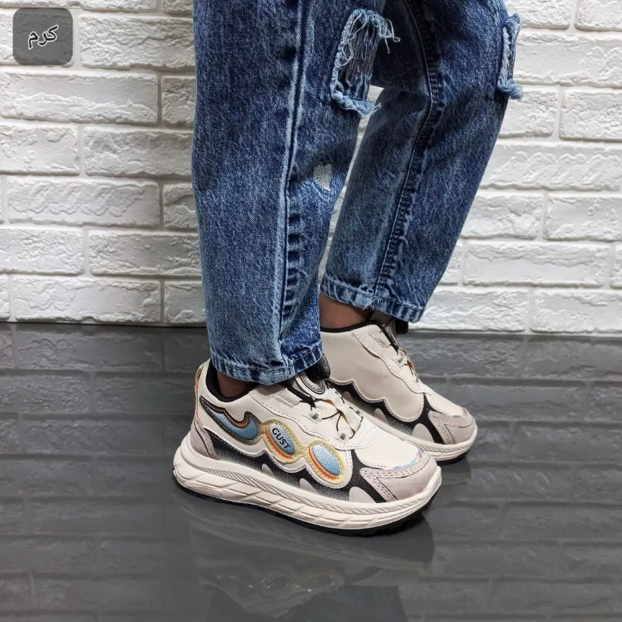 کتونی بچگانه