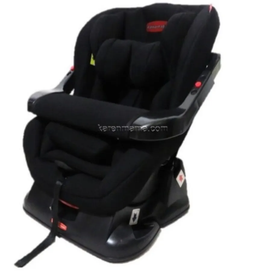 صندلی ماشین و کریر کودک