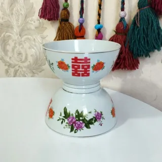 پیاله گلسرخی