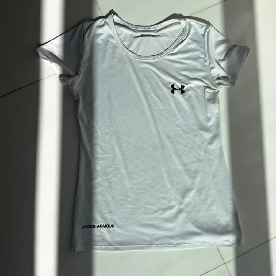 تیشرت ورزشی