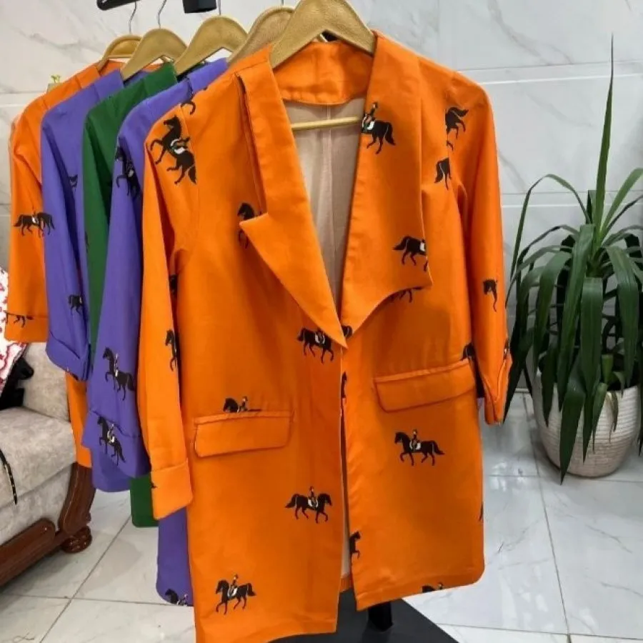 مانتو کتی طرحدار