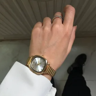 ساعت مچی زنانه کوشی مربعی