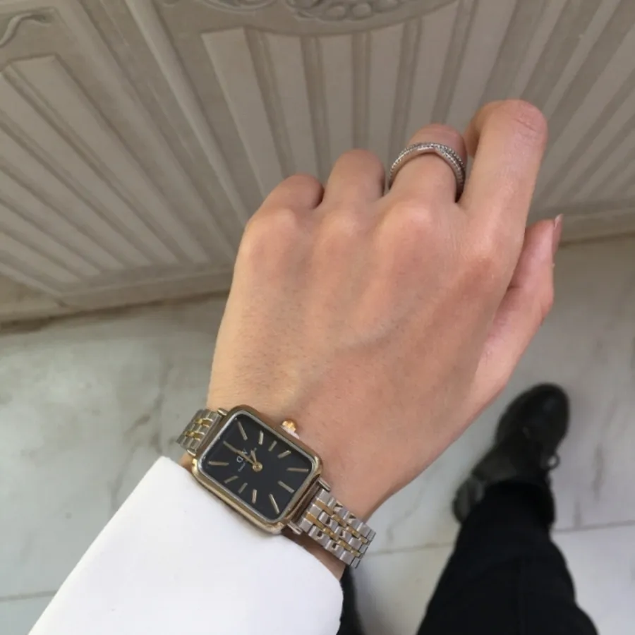 ساعت مچی زنانه دنیل