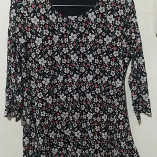 بلوز گل گلی مدلدار