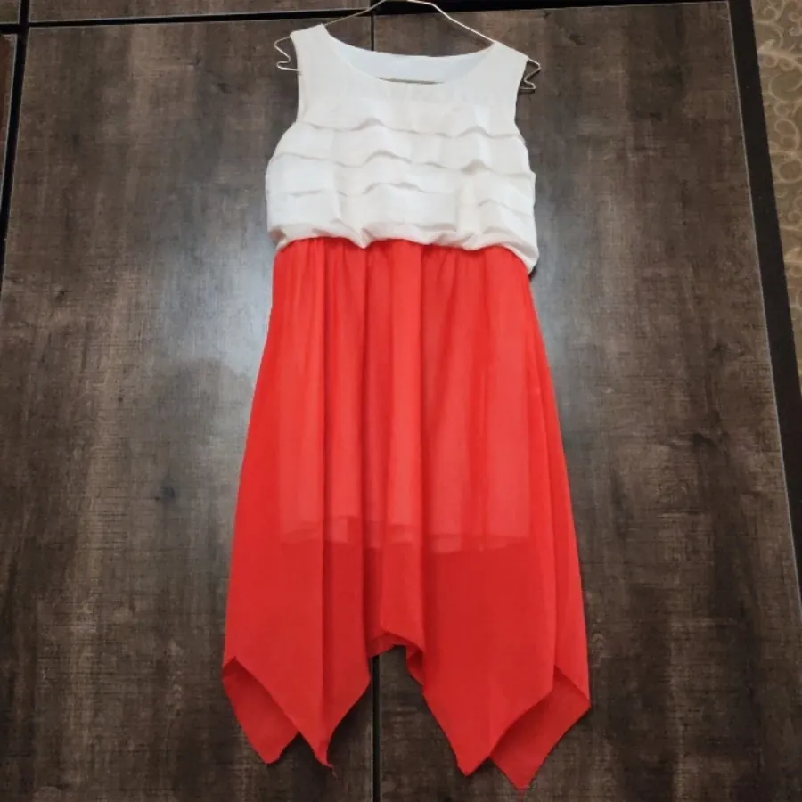 لباس مجلسی سفید قرمز