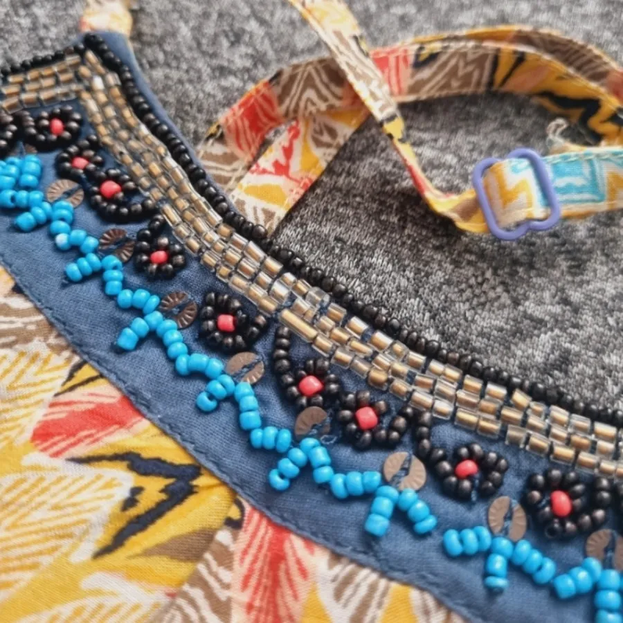 تاپ دخترانه و زنانه