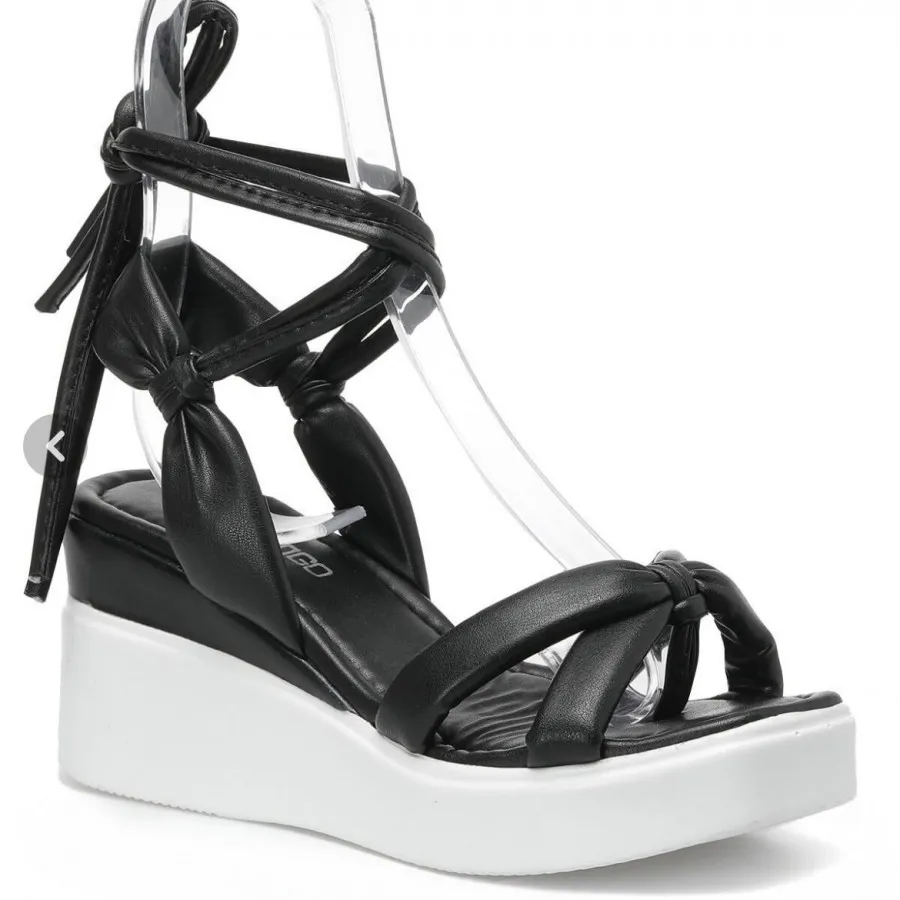 کفش صندل طبی BUTIGOسایز39