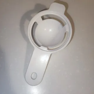 جدا کننده زرده و سفیده