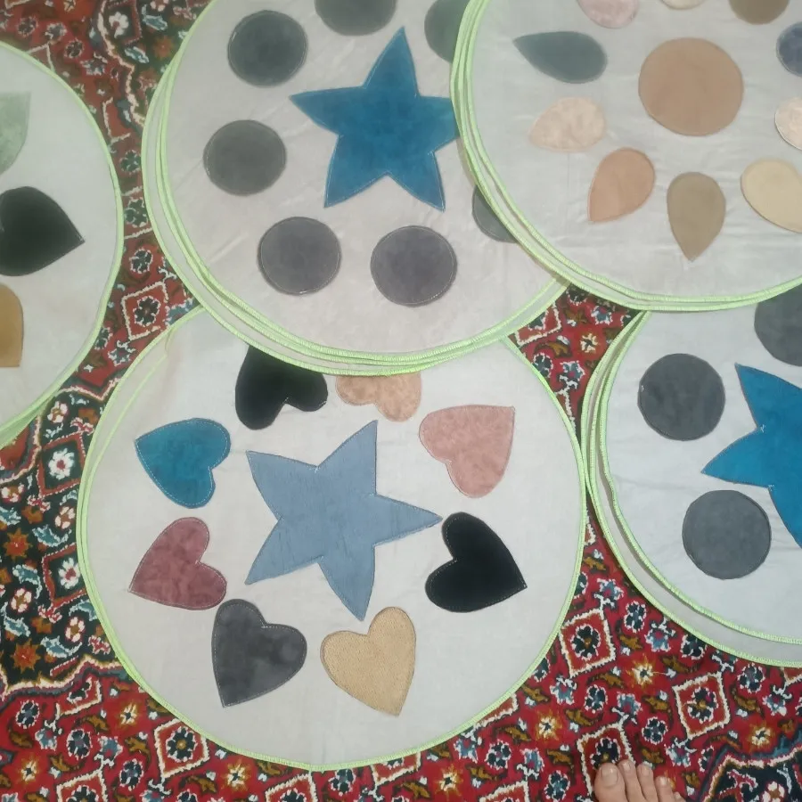 نمگیر پشت کار چرم