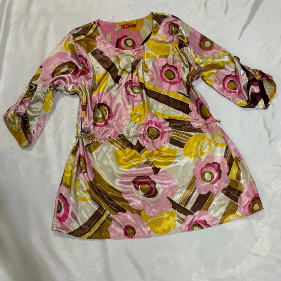 شومیز ساتن طرحدار