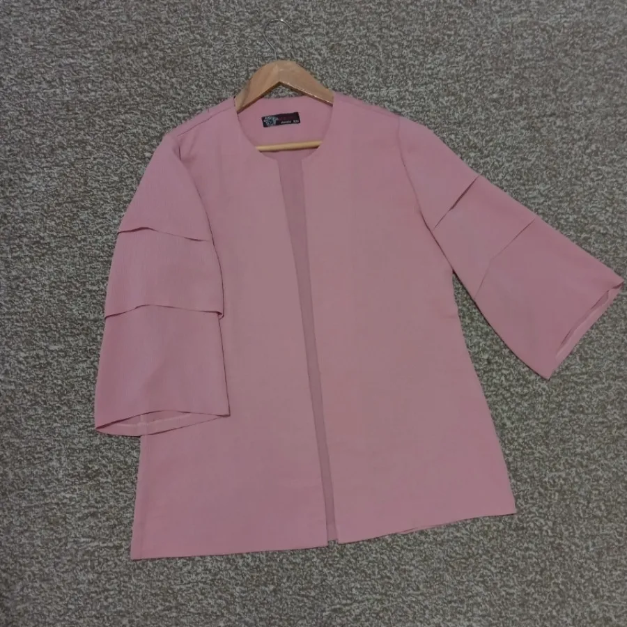 مانتو ورساچه