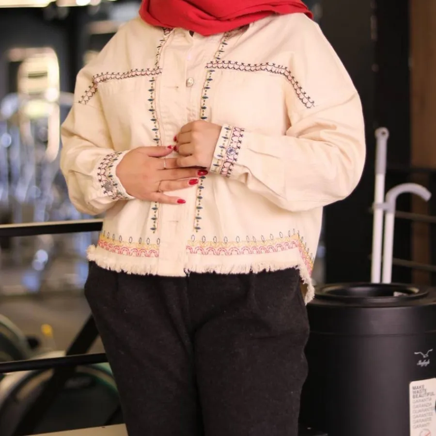 کت جین گل دوزی شده