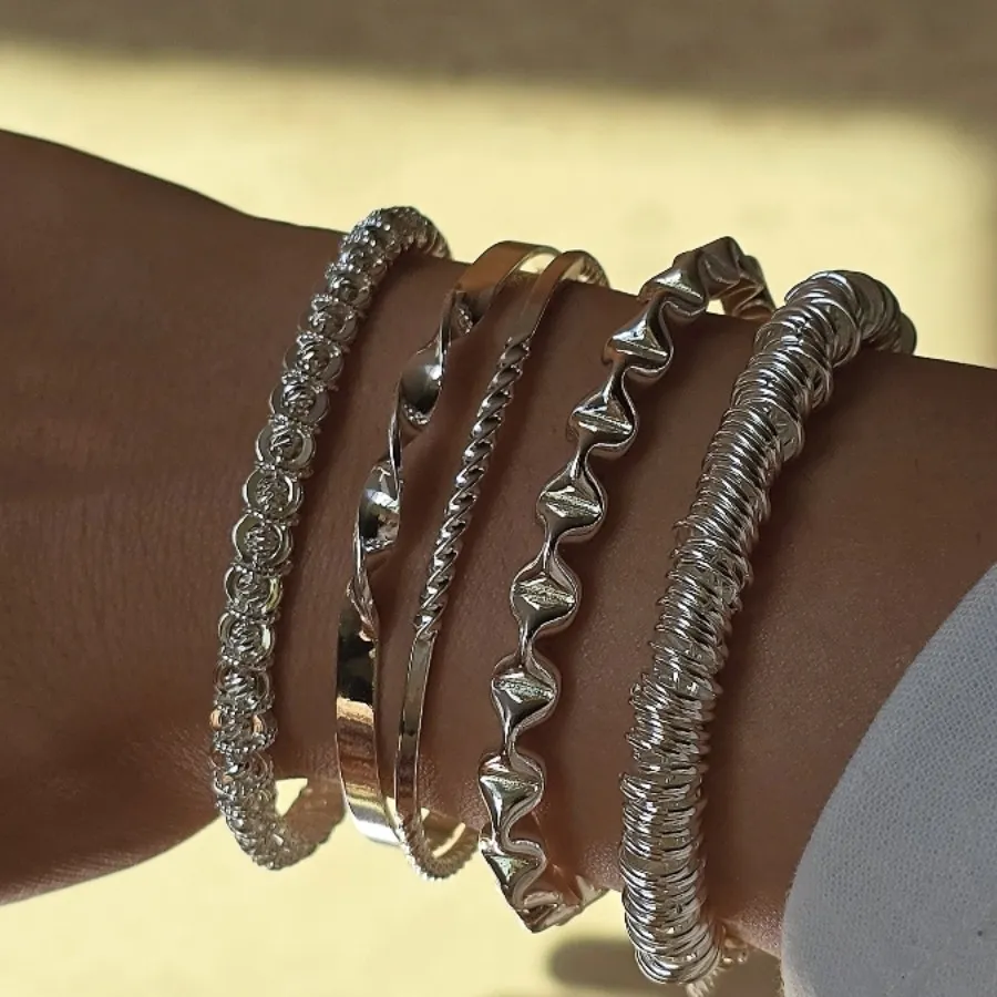 دستبند/بنگل