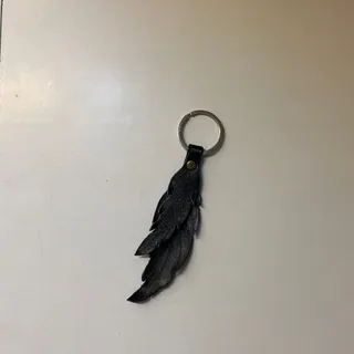 جاکلیدی چرم مدل پر