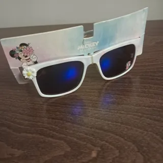 عینک آفتابی بچگانه