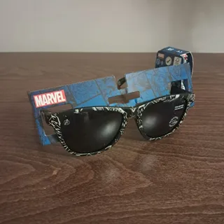 عینک آفتای نوجوان