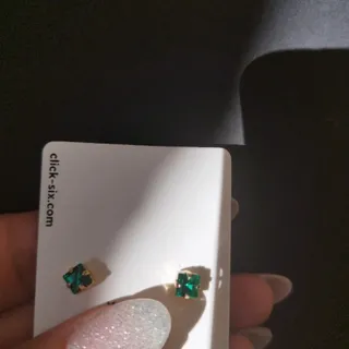 گوشواره زمرد