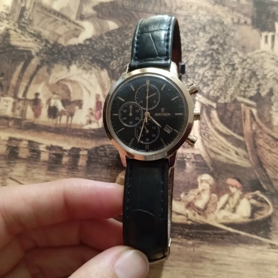 ساعت رومانسون زنانه