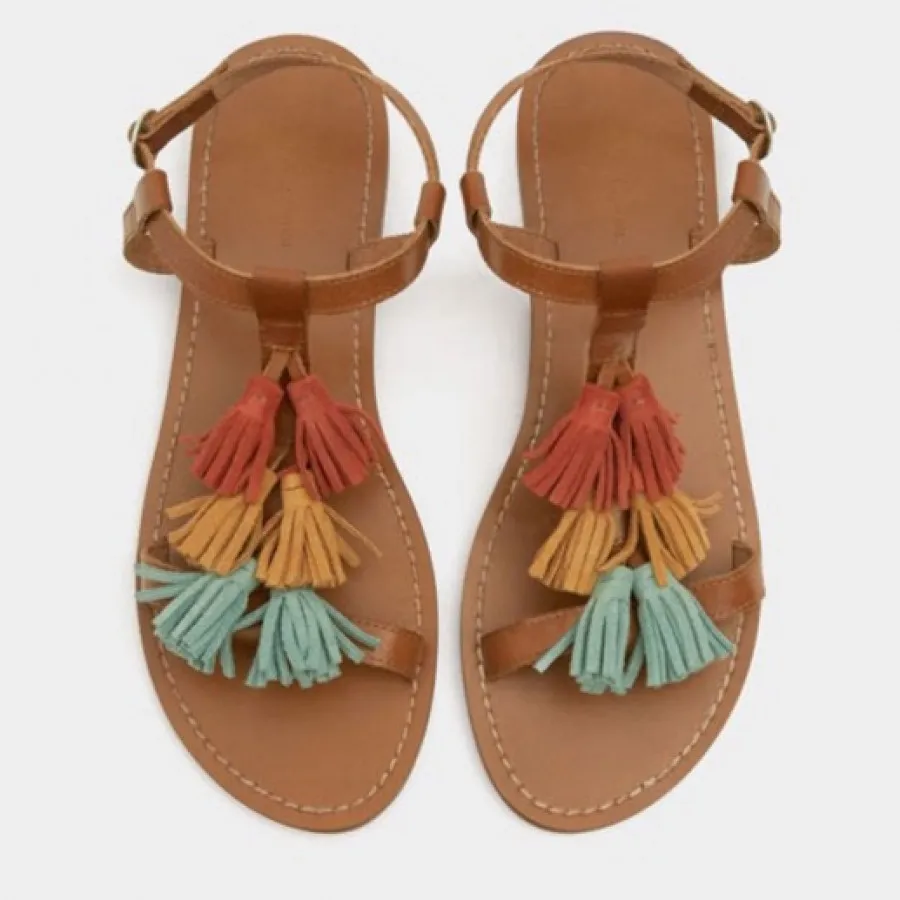 صندل پول اند بیر اسپانیا