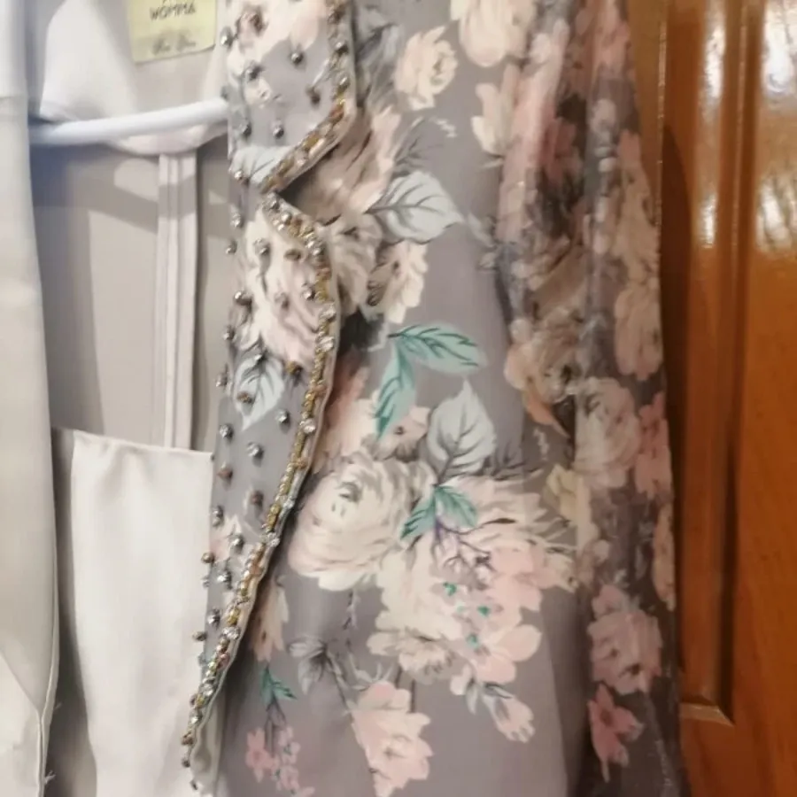 کت و تاپ و دامن