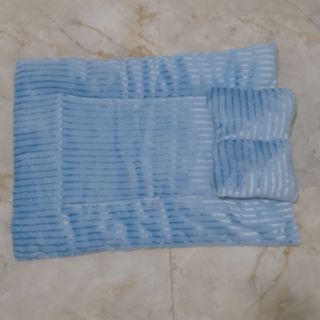 تشک و بالش نوزادی