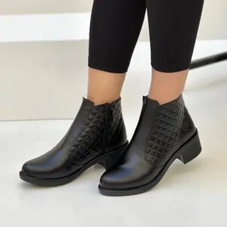 نیم بوت شطرنجی