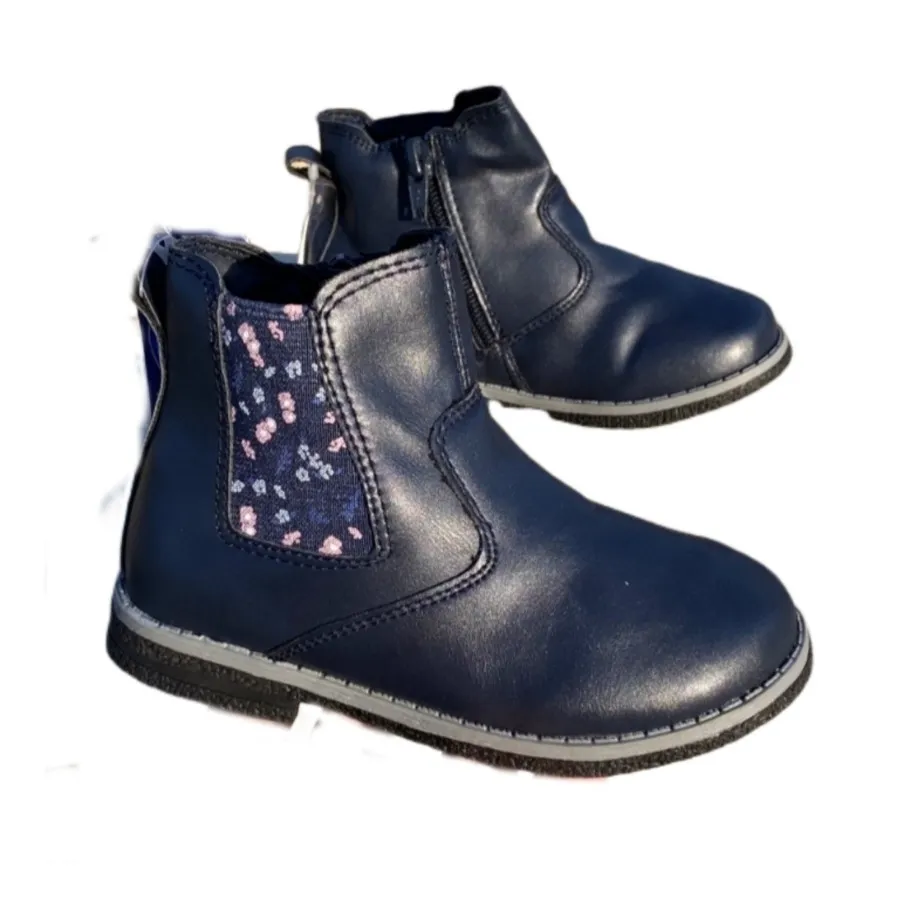 بوت دخترانه