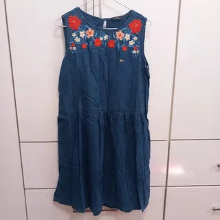 سارافون دخترانه