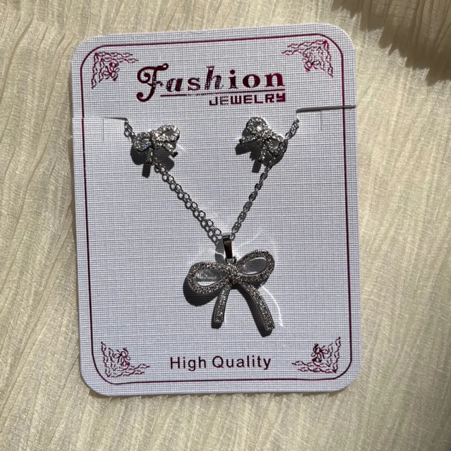 نیم ست پاپیون