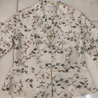 کت زنانه گلدوزی