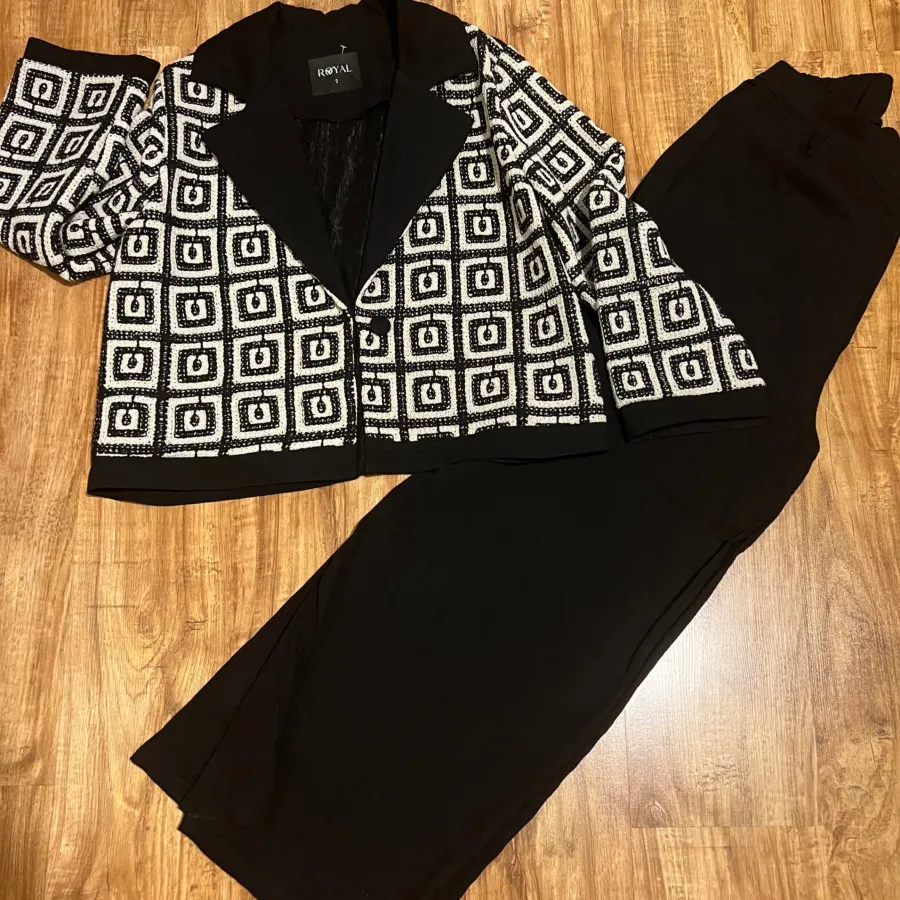 کت وشلوار مجلسی