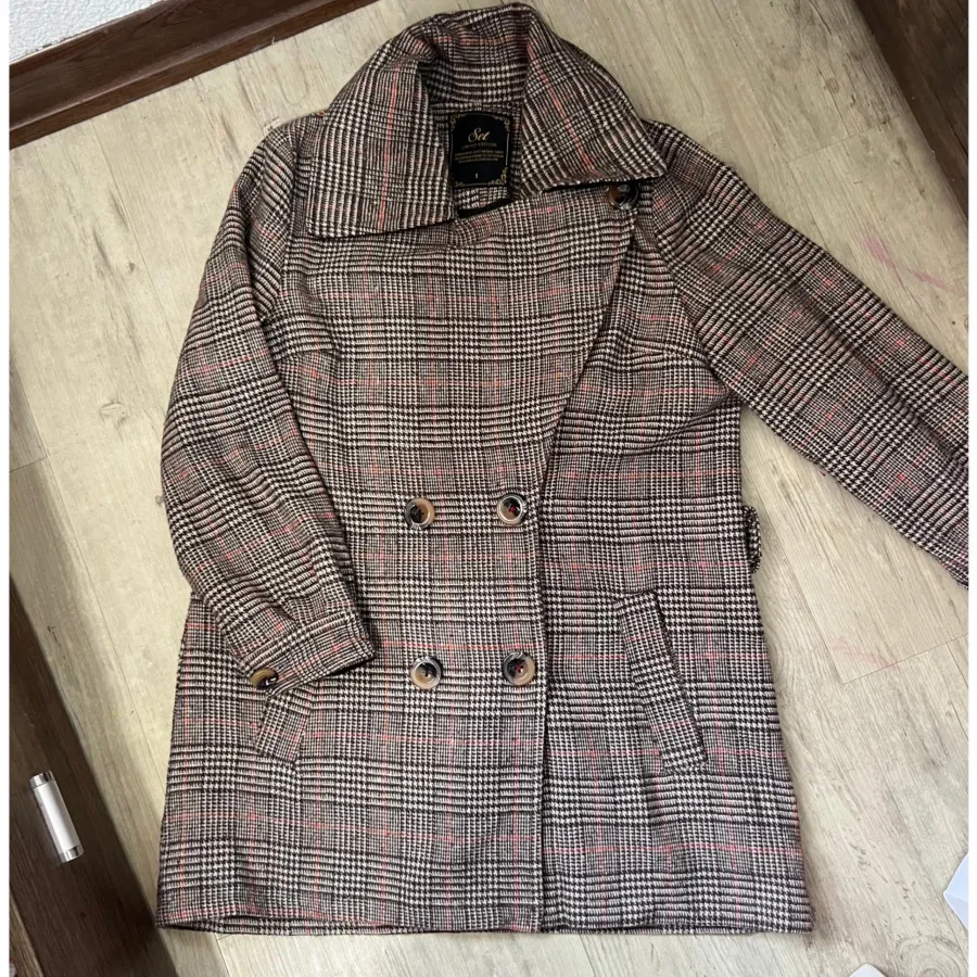 پالتو کوتاه چهارخونه