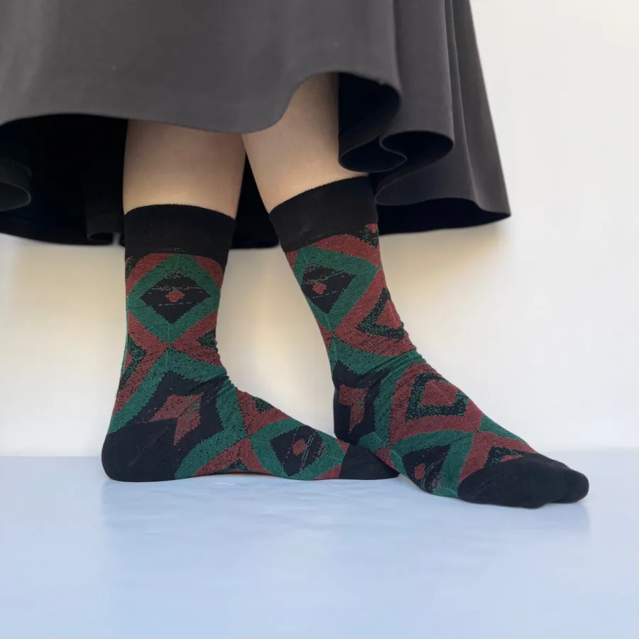 جوراب مشکی طرح ایرانی