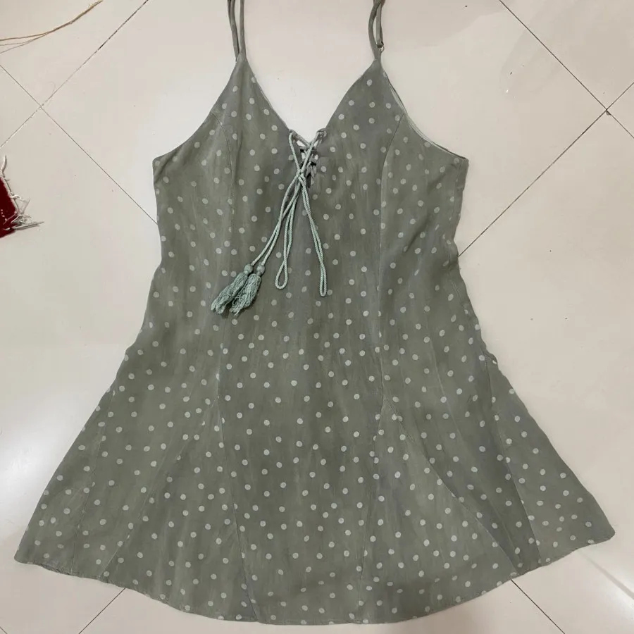 پیراهن خالخالی