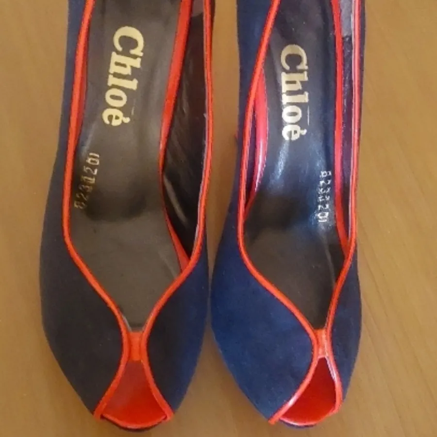 کفش پاشنه بلند