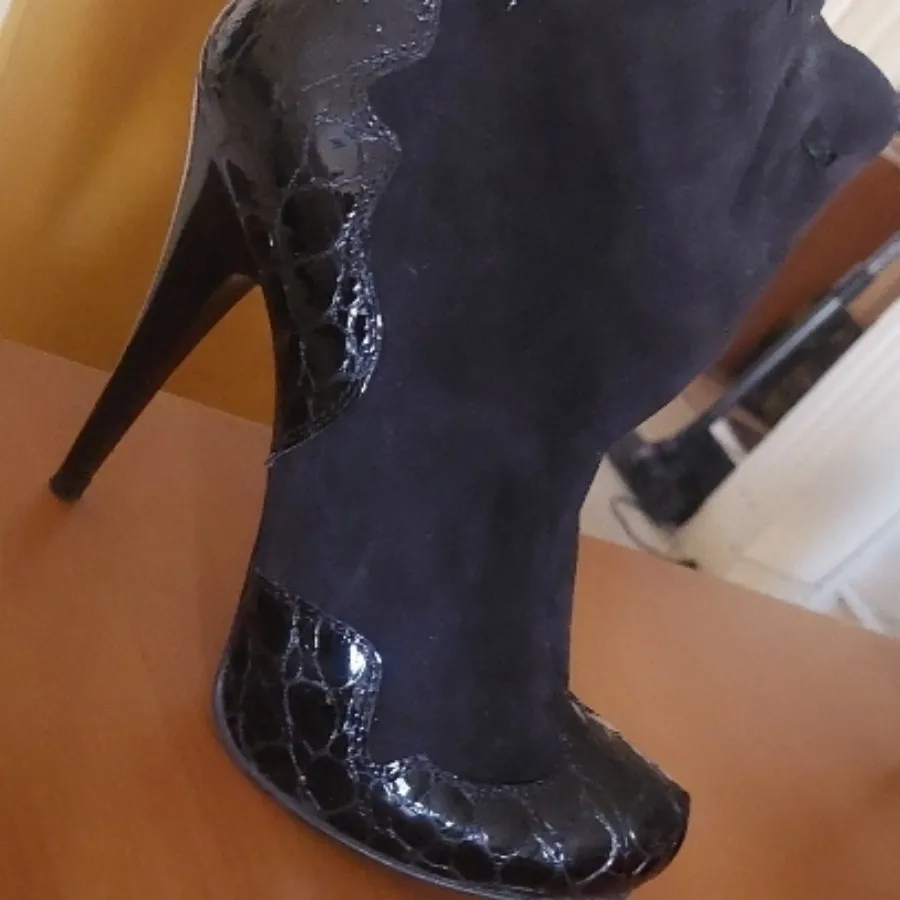 نیم بوت ترک